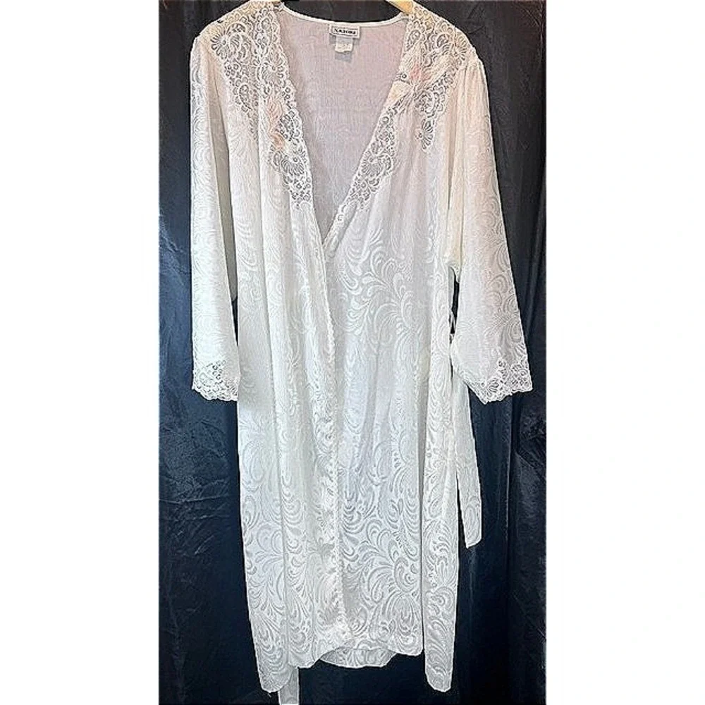 VTG Natori White Satin Jacquard Robe L Lace Embroider Butterfly Bridal Coquette